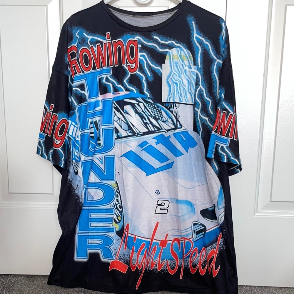 SHEIN Black and Blue Short Sleeve Graphic Tee